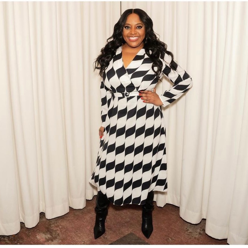 Ann Taylor Geo MIDI Wrap Dress